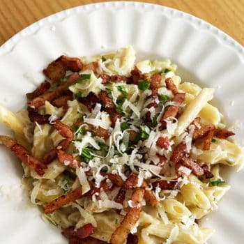 Bacon pasta alfredo