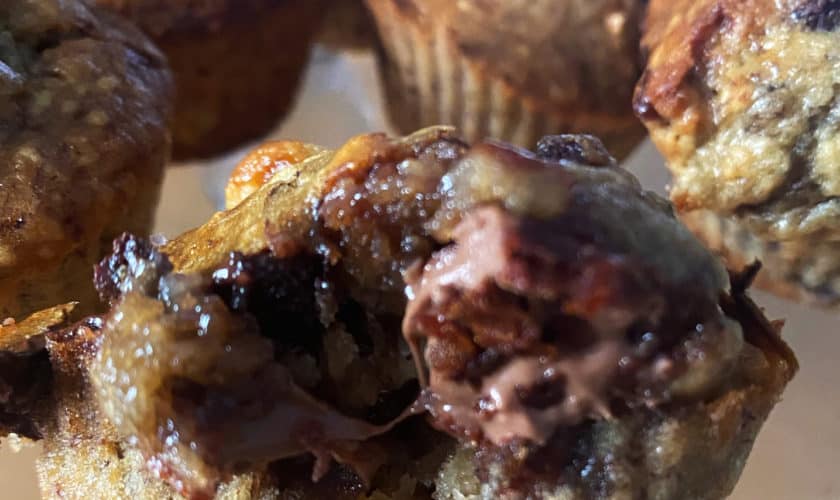 Leftover Banana Chocolate Muffins